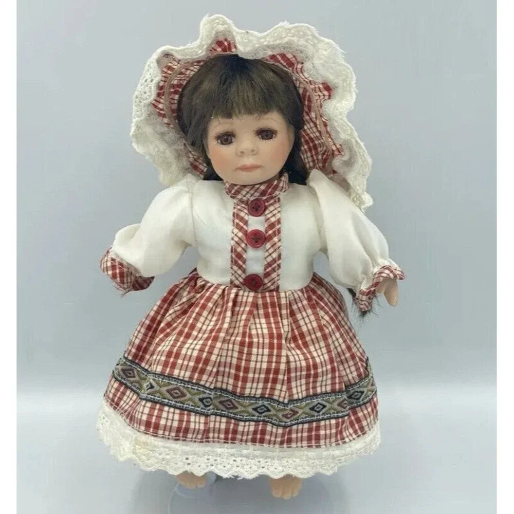 Vintage Doll gustave j. Worff dolls C-0187 2002 Signed